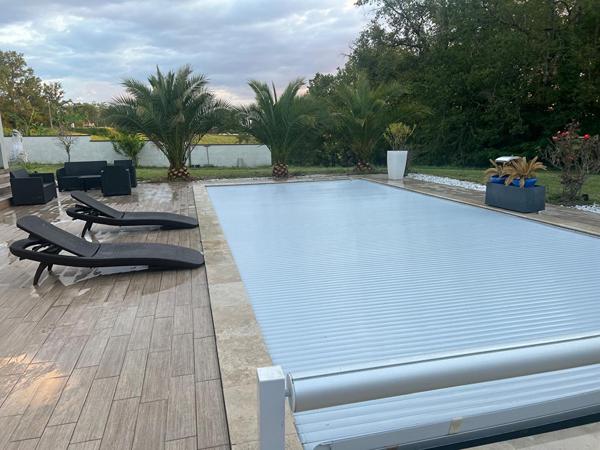 Propriété contemporaine d'exception - environnement privilégié sur les hauteurs de Brive Ussac