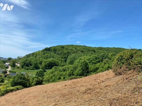 Au calme Belle Exposition et Belle Vue Dégagée.