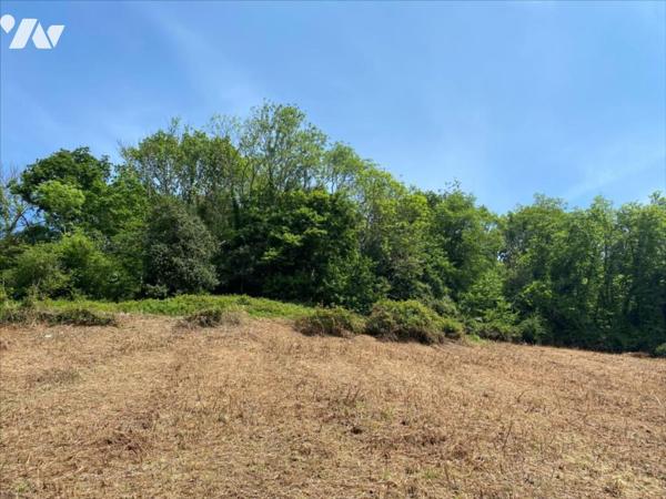 Au calme Belle Exposition et Belle Vue Dégagée.