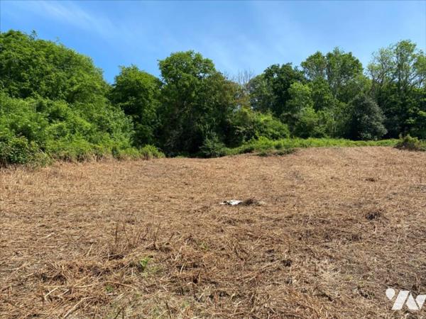 Au calme Belle Exposition et Belle Vue Dégagée.