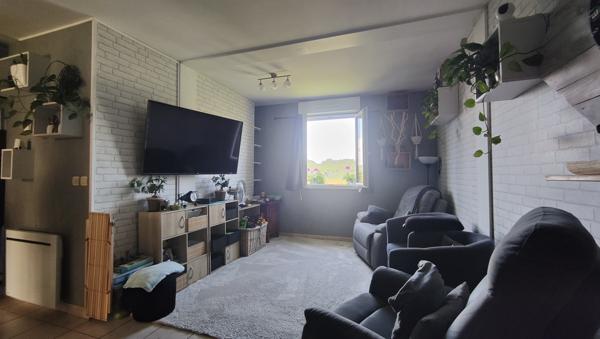 A 15 MN DE GISORS VERS GOURNAY, TRES BELLE MAISON RENOVEE DE 120 M² HAB SUR 600 M² CLOS AVEC VUE SUR VALLEE Gisors (27140)