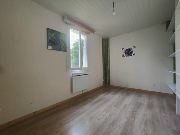 A 15 MN DE GISORS VERS GOURNAY, TRES BELLE MAISON RENOVEE DE 120 M² HAB SUR 600 M² CLOS AVEC VUE SUR VALLEE Gisors (27140)