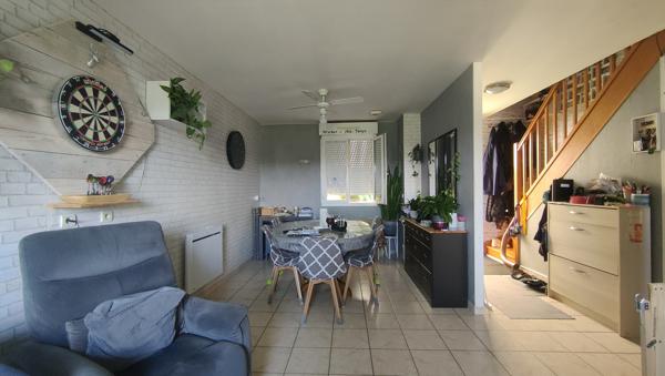 A 15 MN DE GISORS VERS GOURNAY, TRES BELLE MAISON RENOVEE DE 120 M² HAB SUR 600 M² CLOS AVEC VUE SUR VALLEE Gisors (27140)