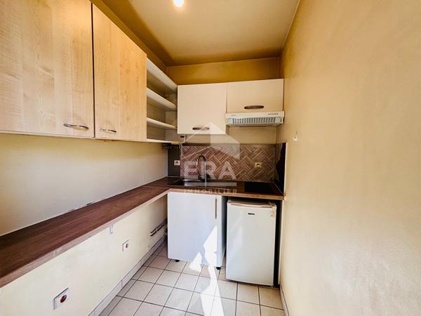 Malakoff centre Studio de 26.27 m2 avec parking et cave
