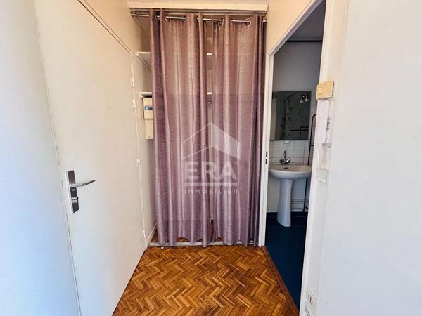 Malakoff centre Studio de 26.27 m2 avec parking et cave