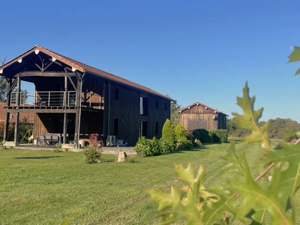 PROPRIETE - 175 M² SUR 5 HECTARES (ha) +DEPENDANCE PROCHE BAZAS - GIRONDE (33) - NOUVELLE AQUITAINE