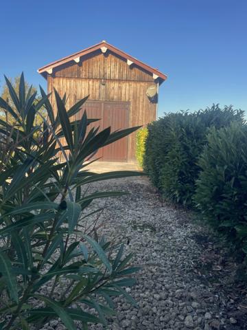 PROPRIETE - 175 M² SUR 5 HECTARES (ha) +DEPENDANCE PROCHE BAZAS - GIRONDE (33) - NOUVELLE AQUITAINE
