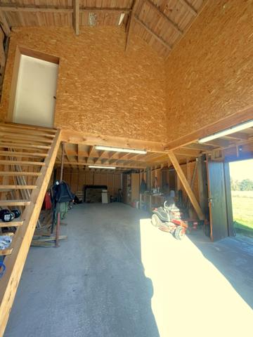 PROPRIETE - 175 M² SUR 5 HECTARES (ha) +DEPENDANCE PROCHE BAZAS - GIRONDE (33) - NOUVELLE AQUITAINE