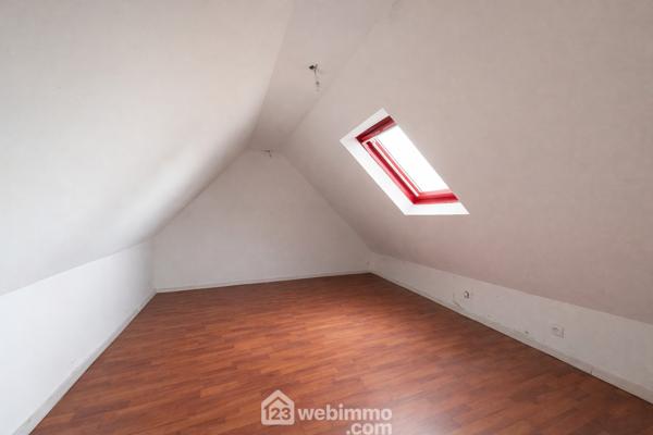 Local 265 m² à Trédrez-Locquémeau 22300
