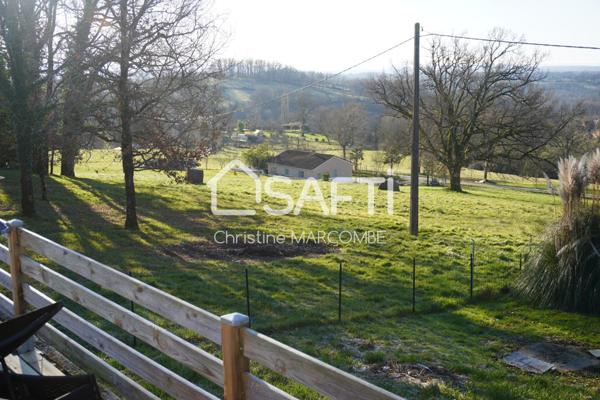 Deux logements en un, avec piscine et parc arboré