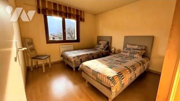 Villa contemporaine sur 2 niveaux