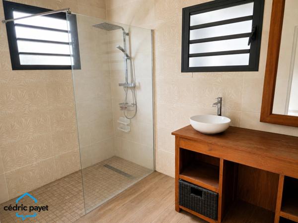 Maison à vendre 7 pièces LA RIVIERE (974)