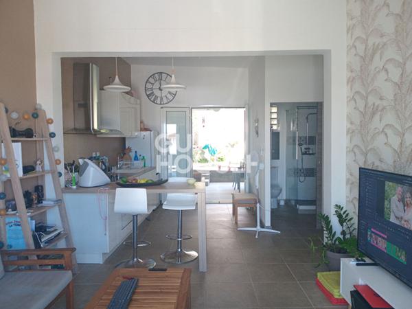 Appartement Saint Benoit 3 pièce(s) 50.46 m2 avec jardin