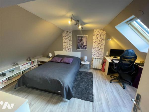 CAEN MAISON 5 PIECES EN TRES BON ETAT