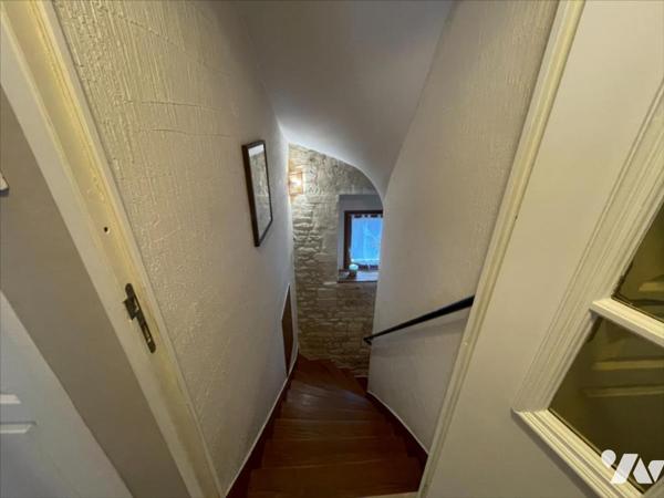 CAEN MAISON 5 PIECES EN TRES BON ETAT