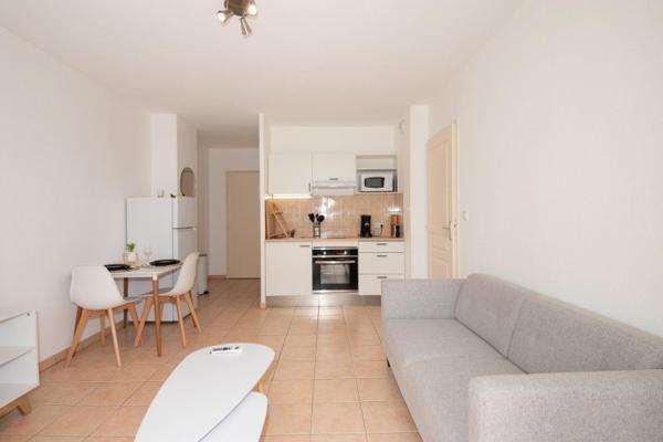 Location / Appartement T2