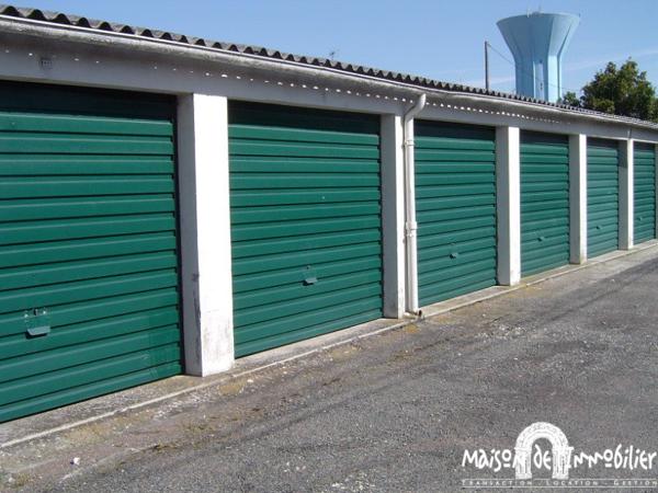 Location Garage individuel - CHATEAUBERNARD