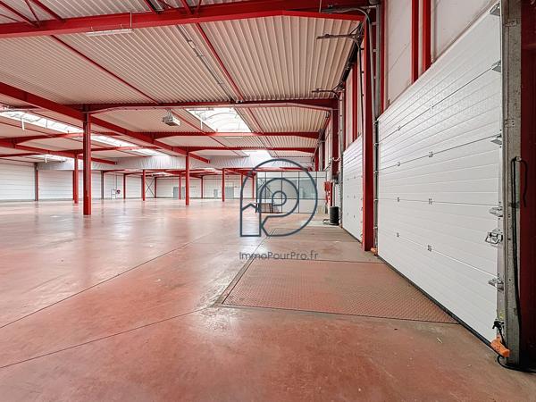 📦 Entrepôt logistique de 2 673 m² sur terrain indépendant de 5 000 m² – Halluin (frontière belge)