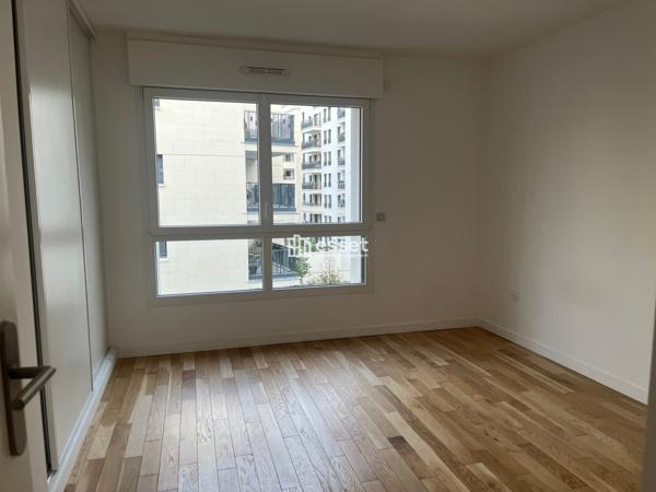 Location Appartement 3 pièces 66.9 m² - Saint-ouen 93400