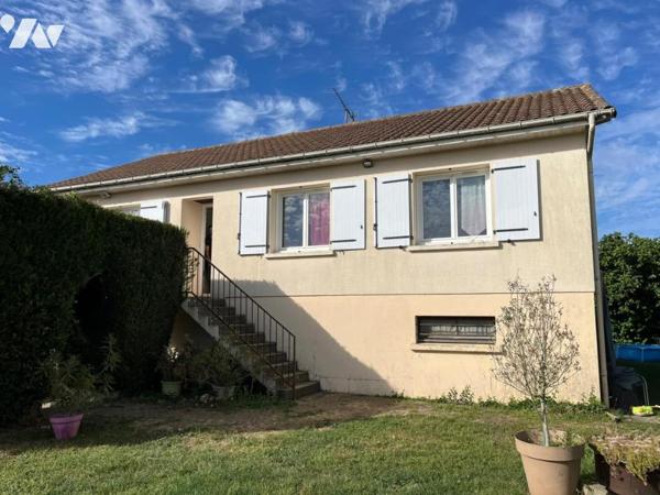 À vendre à ITEUIL(86240) – Maison sur sous-sol avec jardin clos