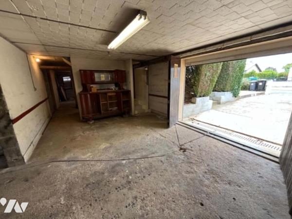 À vendre à ITEUIL(86240) – Maison sur sous-sol avec jardin clos