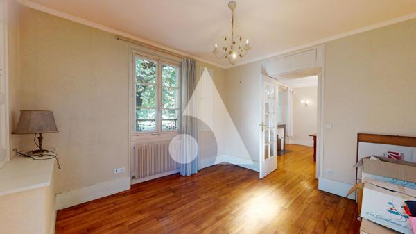 Maison 9 pièces 204 m2