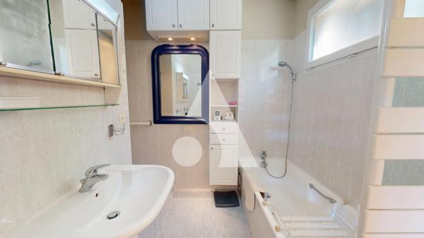 Maison 9 pièces 204 m2