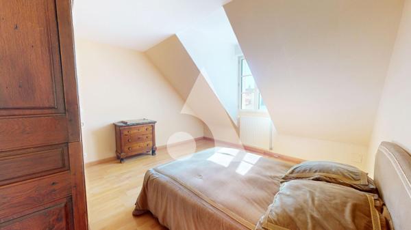Maison 9 pièces 204 m2