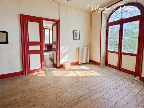 Maison de maître à révéler au cœur de Jegun – charme, volumes et cachet exceptionnel