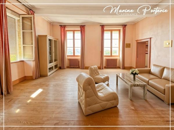 Maison de maître à révéler au cœur de Jegun – charme, volumes et cachet exceptionnel