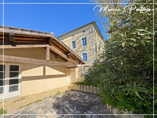 Maison de maître à révéler au cœur de Jegun – charme, volumes et cachet exceptionnel