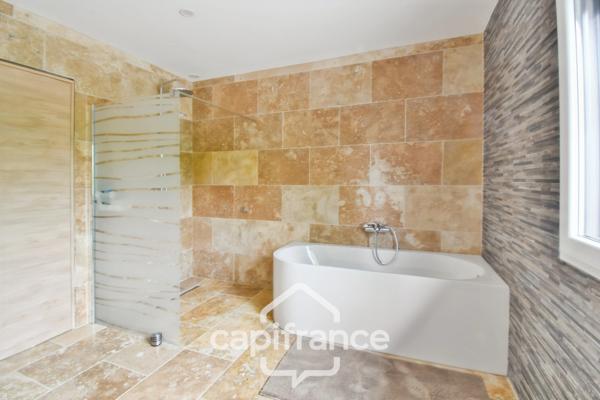 Maison à vendre 5 pièces proche de LONS LE SAUNIER (39)