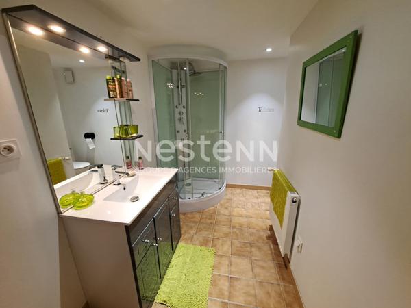 Maison 5 chambres située à Fontenay Le Comte avec parc, piscine et pool house