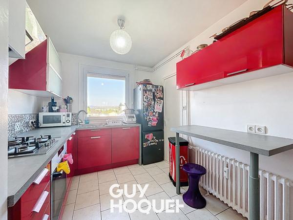 Charmant Appartement 3 Chambres, Garage et Cave - 71850 CHARNAY LES MACON