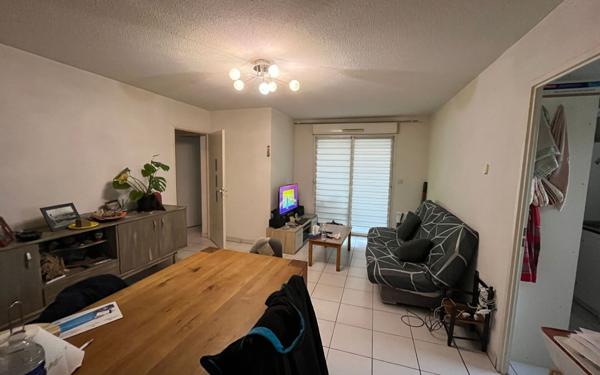 Appartement à vendre    3 pièces •  Étaules