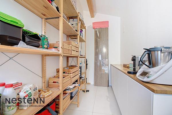 Maison contemporaine T5 d'exception de 2022 dans un environnement privilégié.