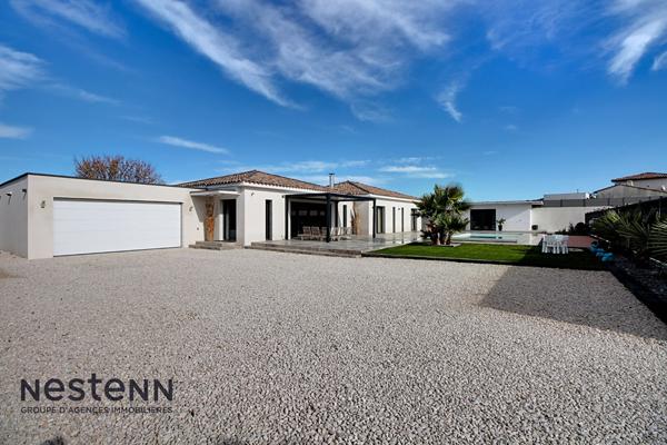 Maison contemporaine T5 d'exception de 2022 dans un environnement privilégié.