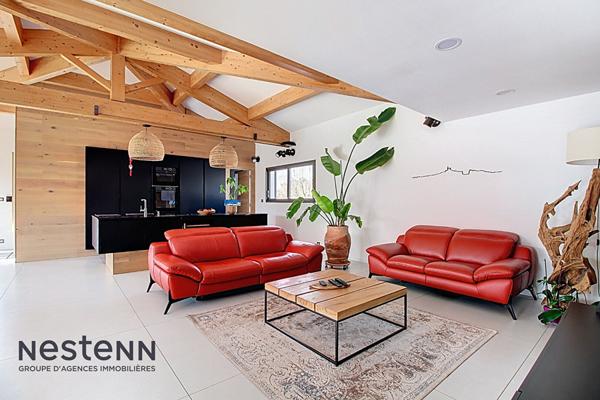 Maison contemporaine T5 d'exception de 2022 dans un environnement privilégié.