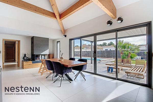 Maison contemporaine T5 d'exception de 2022 dans un environnement privilégié.