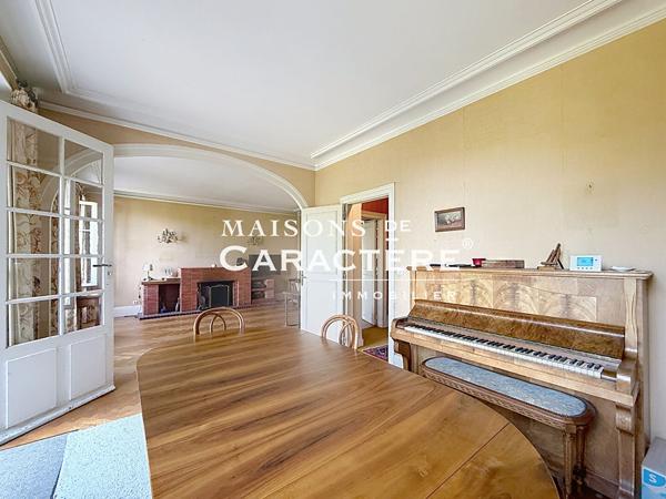 Maison d’époque au jardin extraordinaire de 1400m2 au coeur de ville
