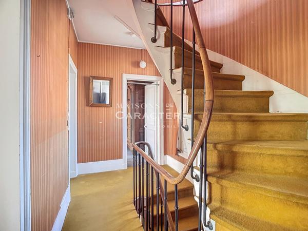 Maison d’époque au jardin extraordinaire de 1400m2 au coeur de ville