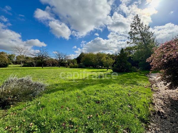 Maison à vendre 4 pièces 101 m² proche de AIGREFEUILLE D'AUNIS (17)