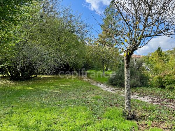 Maison à vendre 4 pièces 101 m² proche de AIGREFEUILLE D'AUNIS (17)