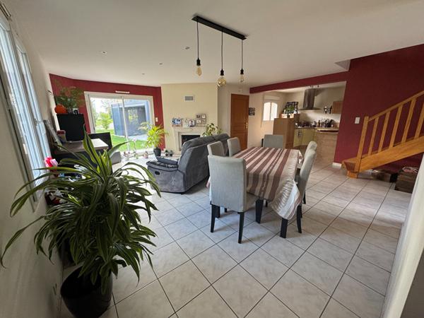 Vente Maison contemporaine, 4 chambres, et 4000m² de terrain - Campagne Pledeliac