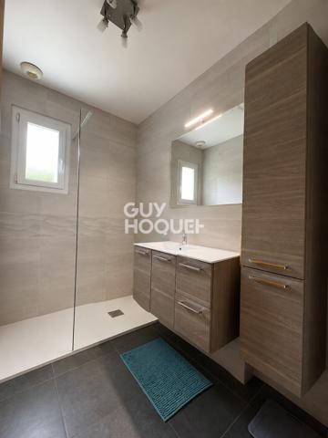 LAVANNES - EXCLUSIVITE - A VENDRE - Maison de type 6 avec jardin et garage double