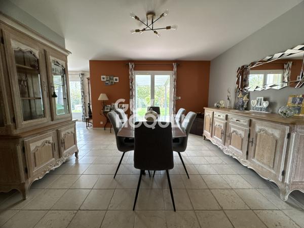 LAVANNES - EXCLUSIVITE - A VENDRE - Maison de type 6 avec jardin et garage double