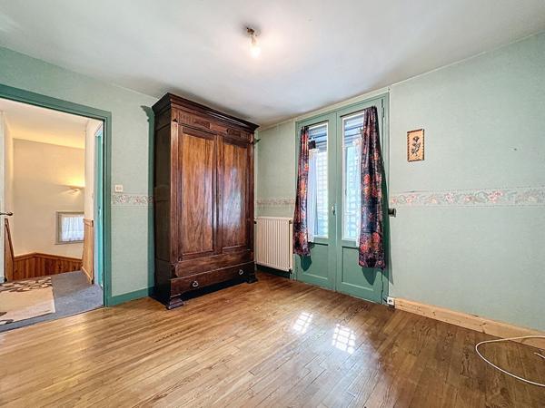 A VENDRE - Centre ville de Cugnaux - Maison 5 pièces - 100 m² - Garage double