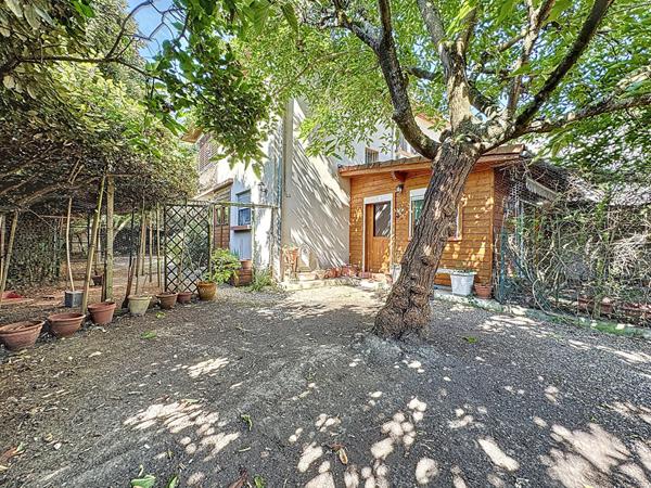 A VENDRE - Centre ville de Cugnaux - Maison 5 pièces - 100 m² - Garage double