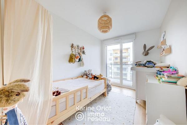 Appartement à GENNEVILLIERS (92230)