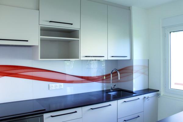 Très bel appartement rénové à pied du port